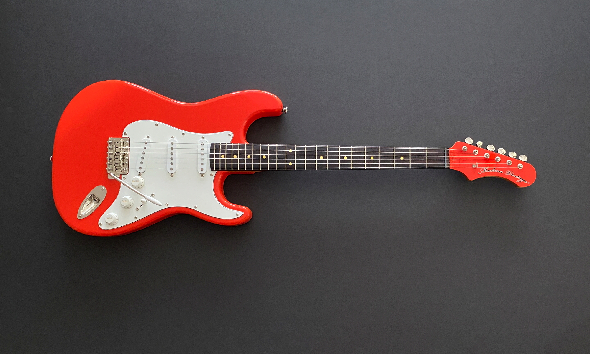 Modern Vintage MVS-64 Strat-Style Guitar