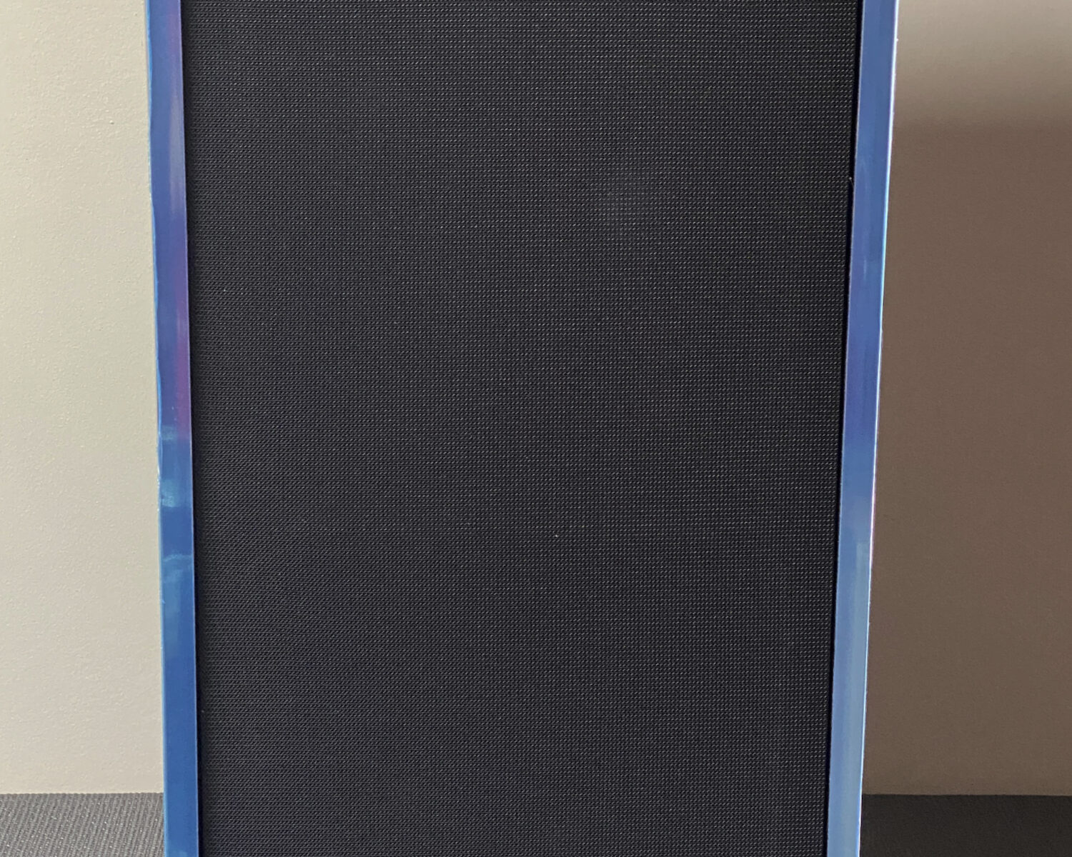 2x12 bass cabinet